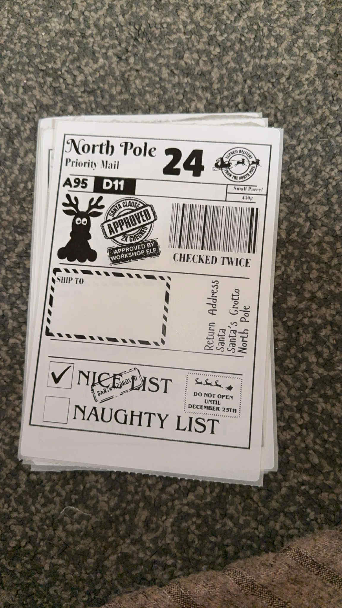 15 personalised north pole labels