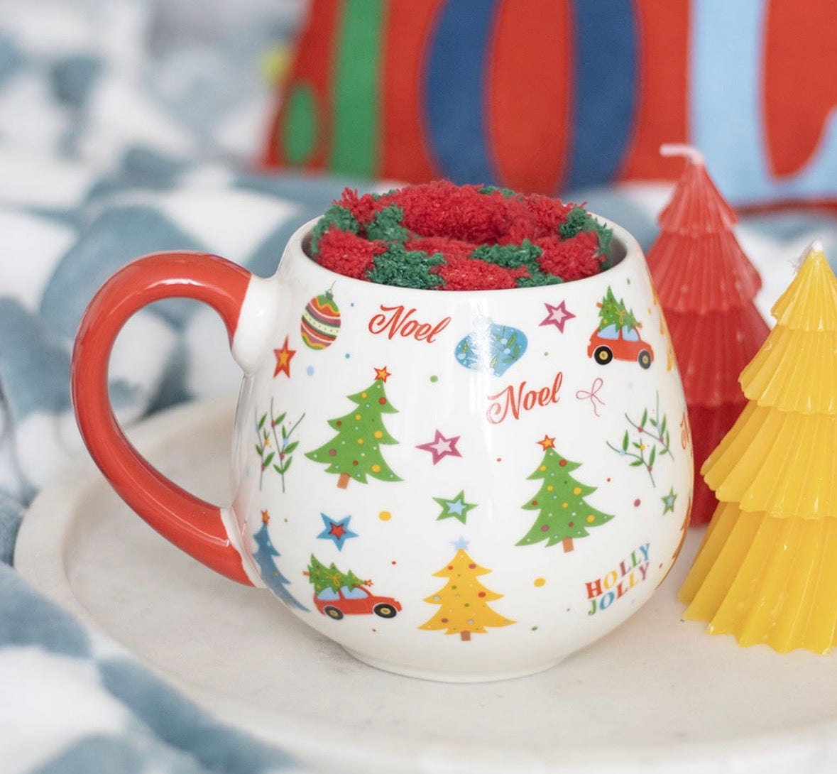 Noel socks and mug gift set