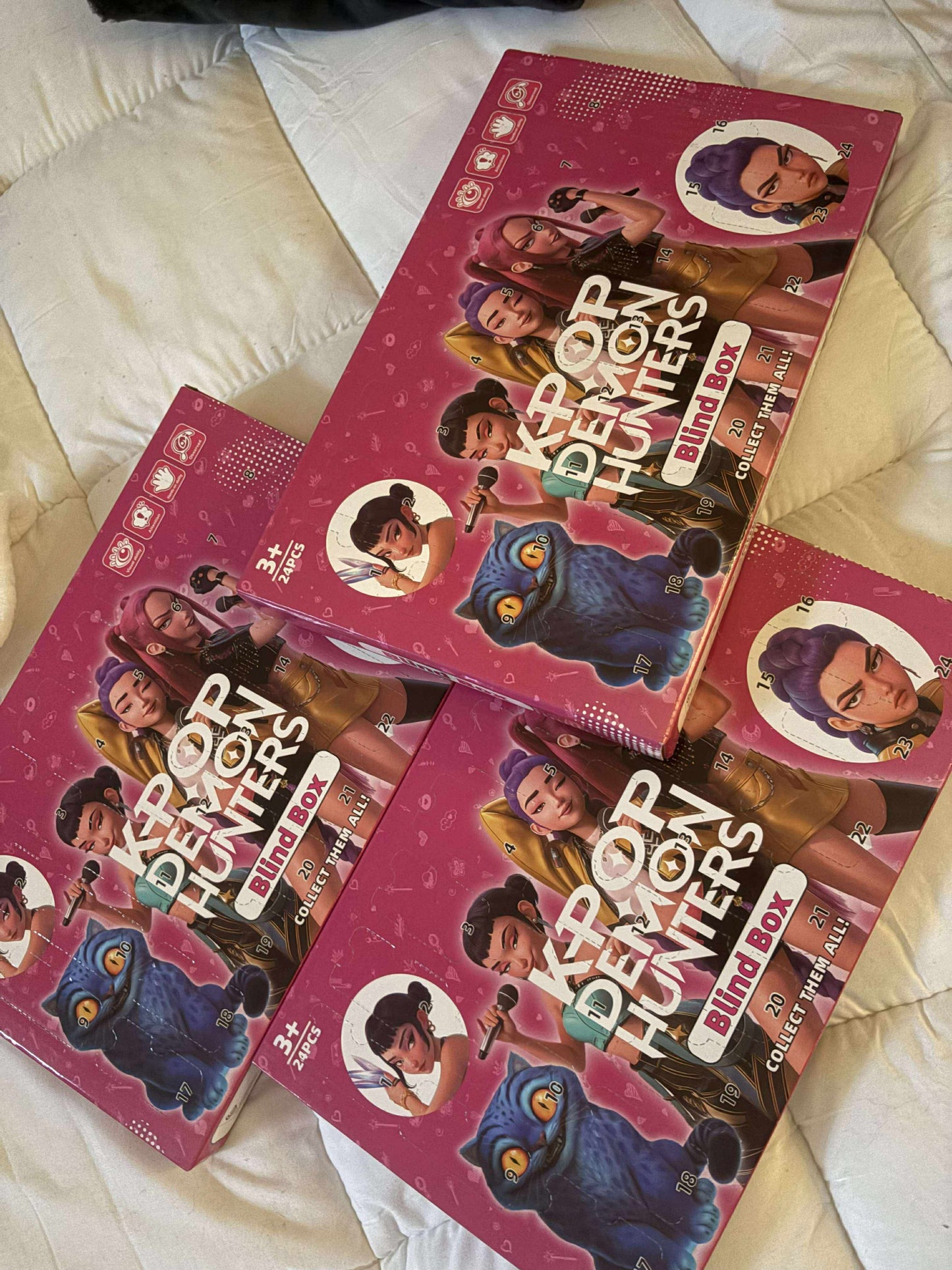 Kpop demon hunters advent calendar - blind box edition