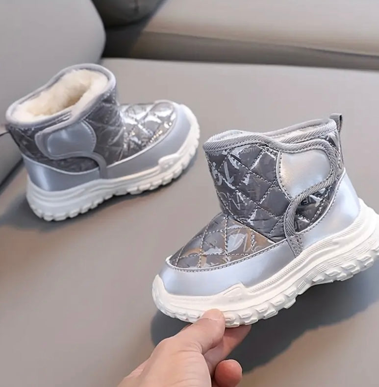 Kids winter boots