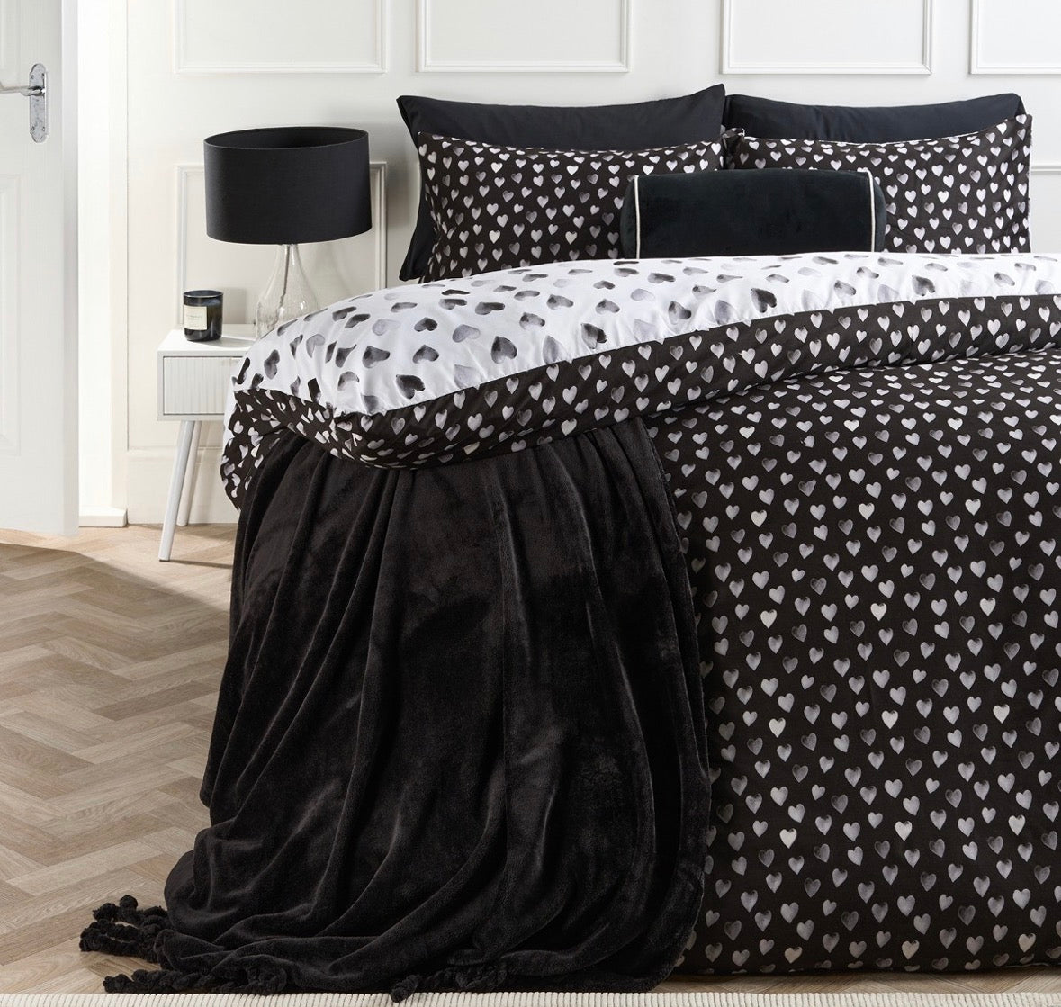 Heart Print Reversible Duvet Cover Set