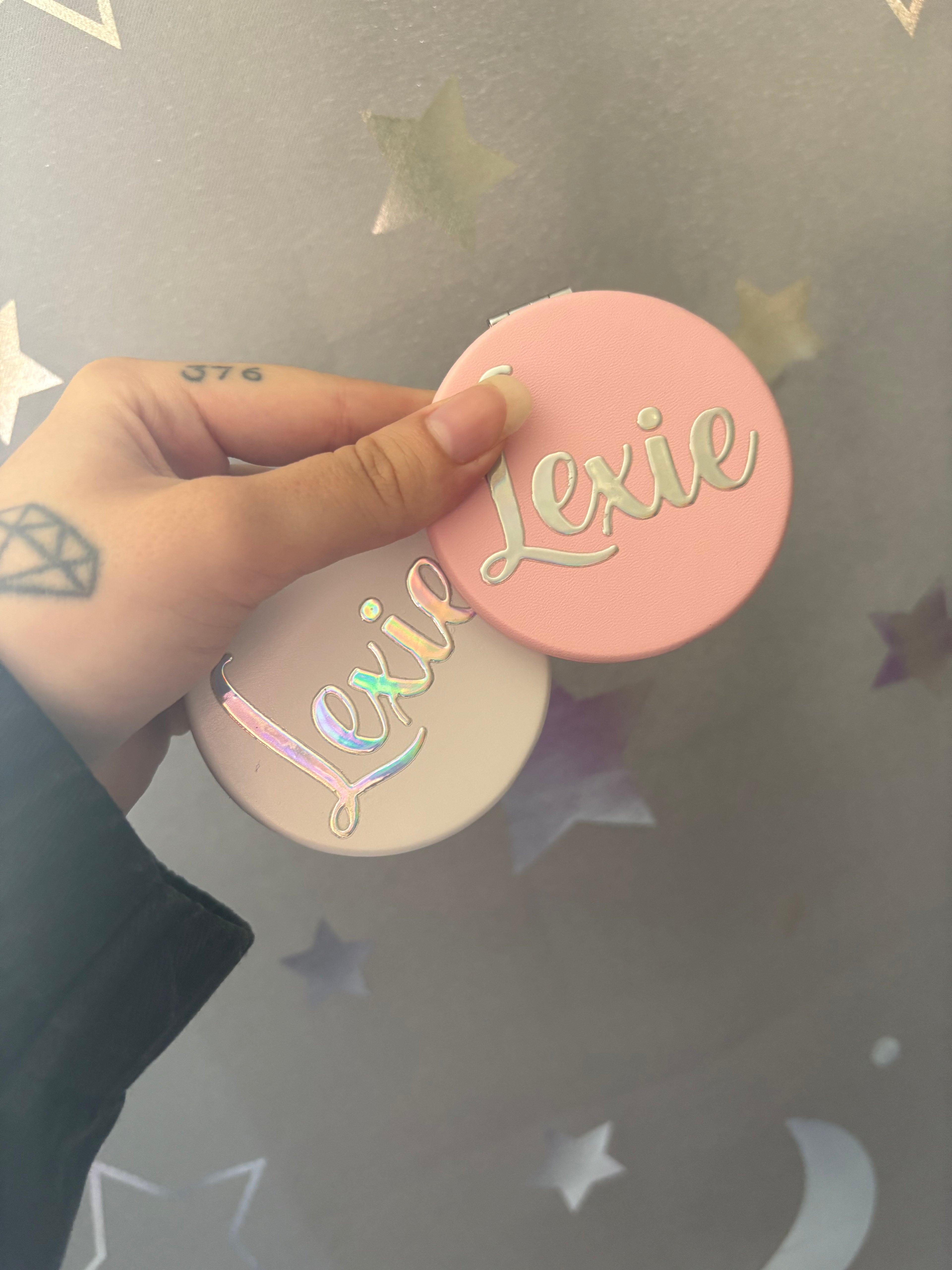 Personalised compact mirrors