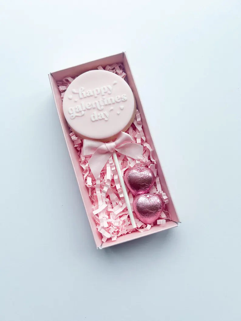 Valentines lollipop treat box